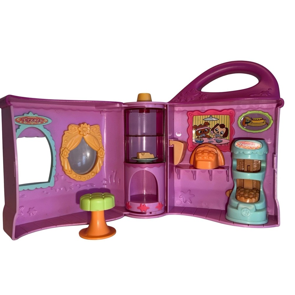 Littlest Pet Shop Doggie Diner Playset LPS